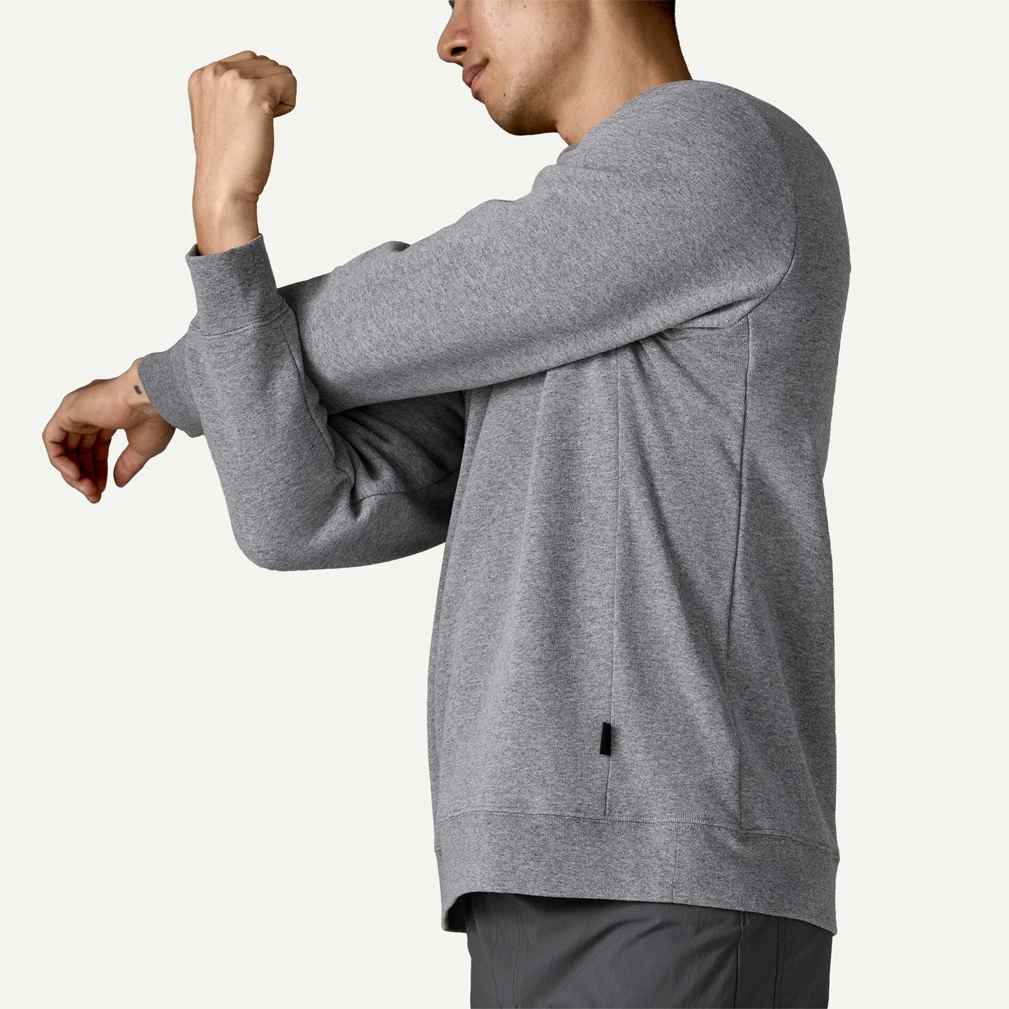 Men's P-6 Logo Uprisal Crewneck Sweatshirt - US 6716
