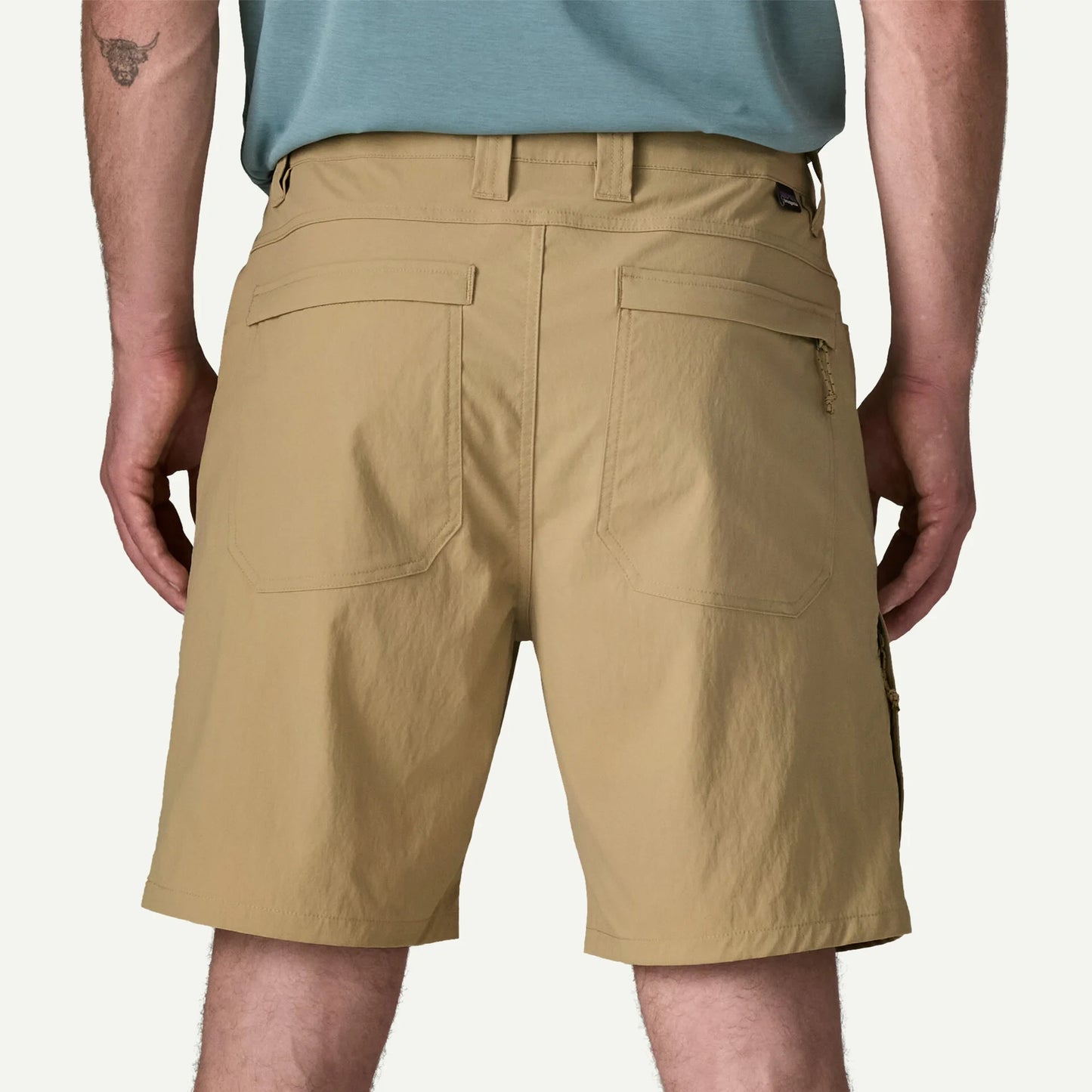Men's Quandary Shorts - 8" - US 8689