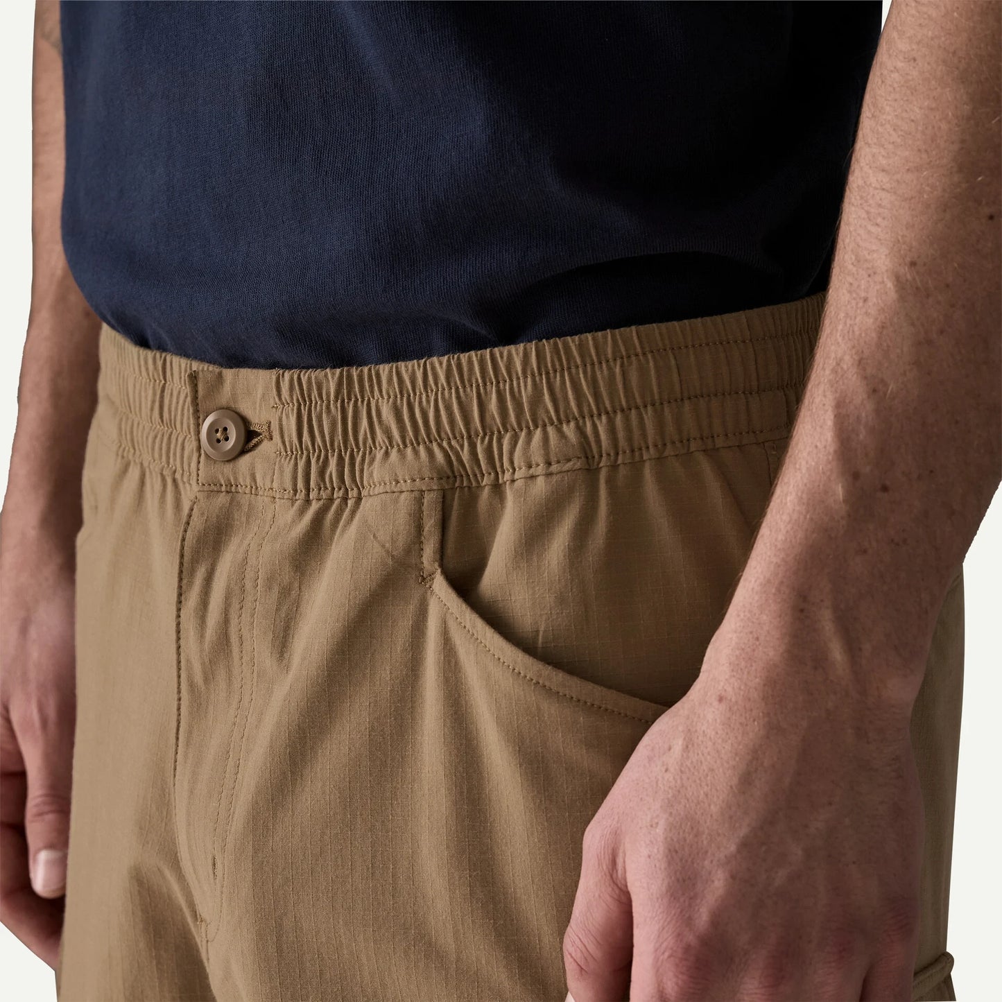 Men's Nomader Shorts - US 6424