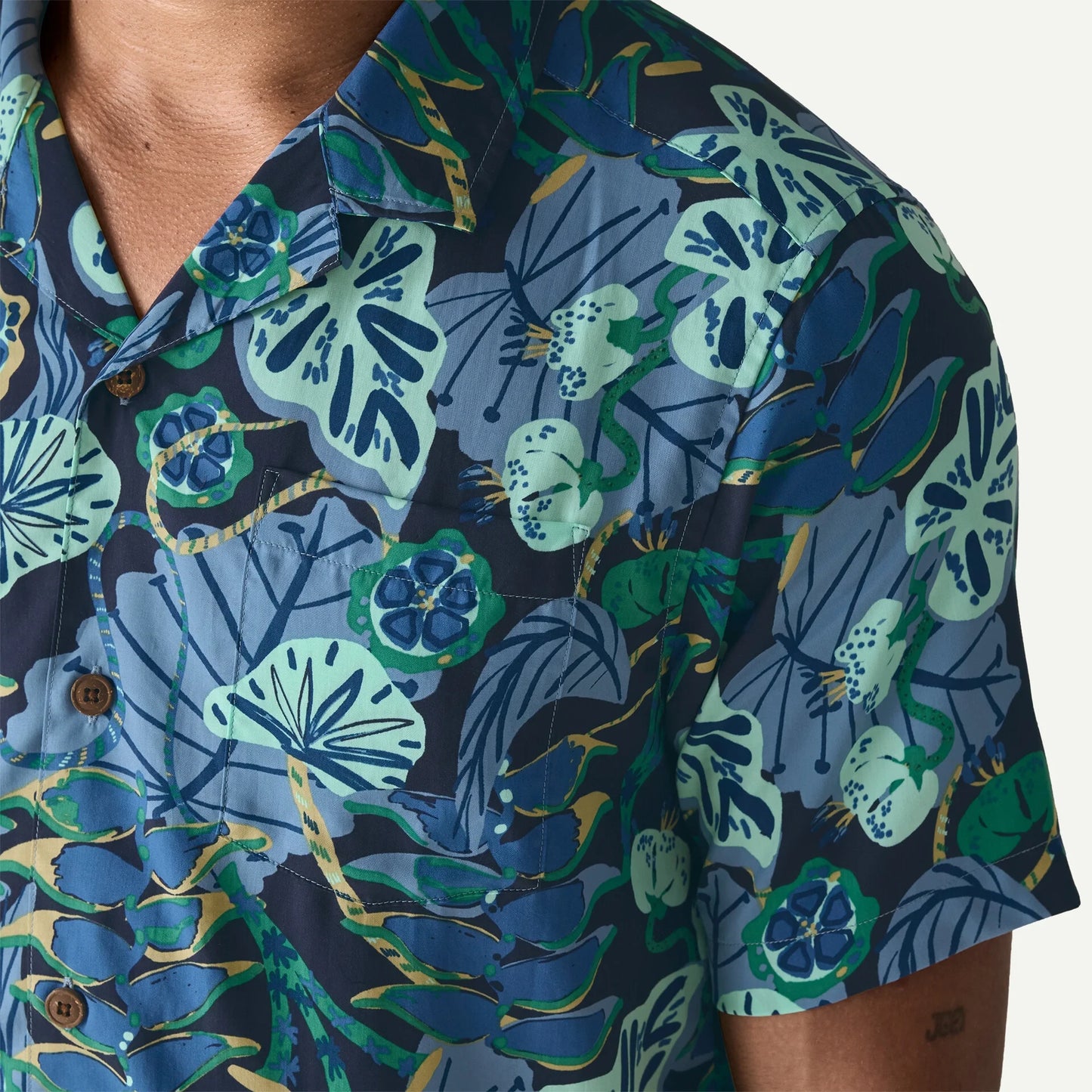 Men's Tidal Threads Shirt - US 7438