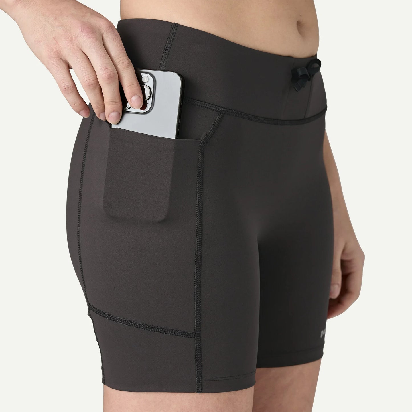 Women's Endless Run Shorts - 6" - US 2235
