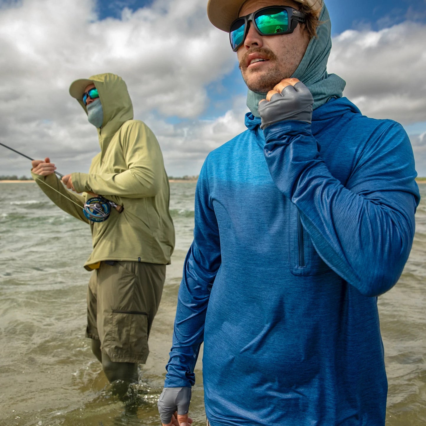 Men's Capilene® Cool Sun Hoody - Water People Banner - US 3398